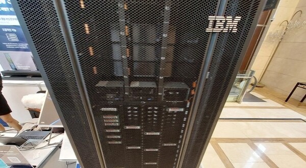 IBM의 27PB 저장장치. 자료=여정현 필자 제공.