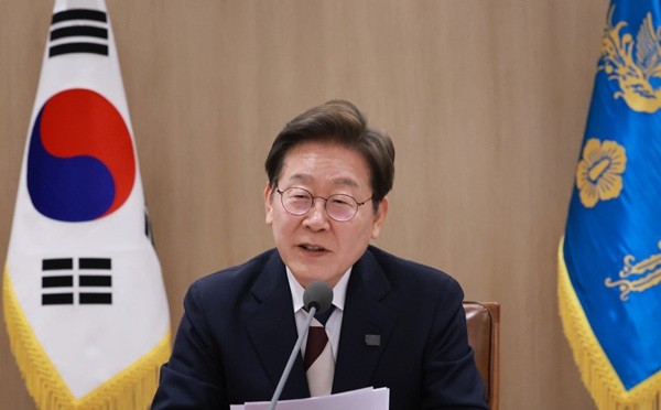이재명 대통령이 4일 서울 용산 대통령실 청사에서 열린 '비상경제점검 태스크포스(TF) 회의'에서 발언하고 있다. 사진=뉴시스