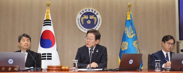 이재명 대통령이 10일 서울 용산 대통령실에서 열린 국무회의에서 발언하고 있다. 사진=뉴시스 