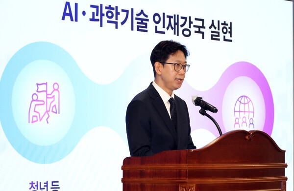 = 뉴시스