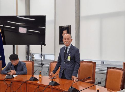 국내 종이빨대 업계 존폐 위기, 유럽은 선택 아닌 표준 - 뉴스 썸네일 이미지