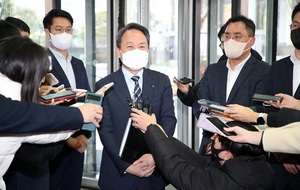 인터넷 도박인터넷 도박지주 진옥동, 국민연금 '관치' 논란에 정면 돌파하나